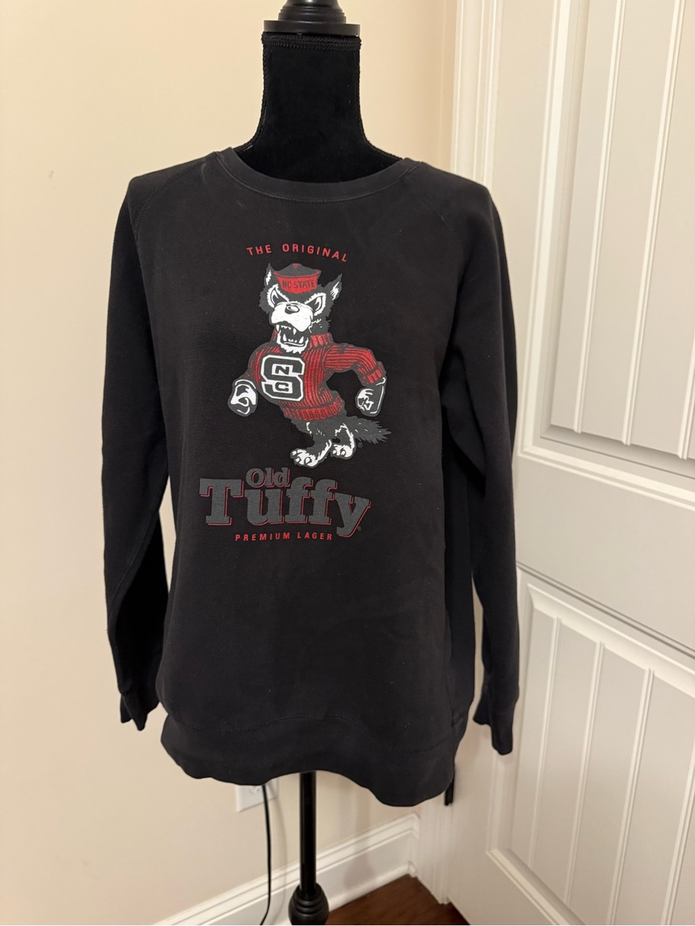Old Tuffy Black Graphic Crewneck Sweatshirt